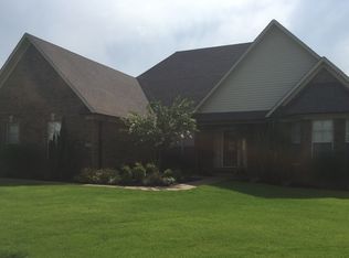 70 Stillwater Ln, Medina, TN 38355