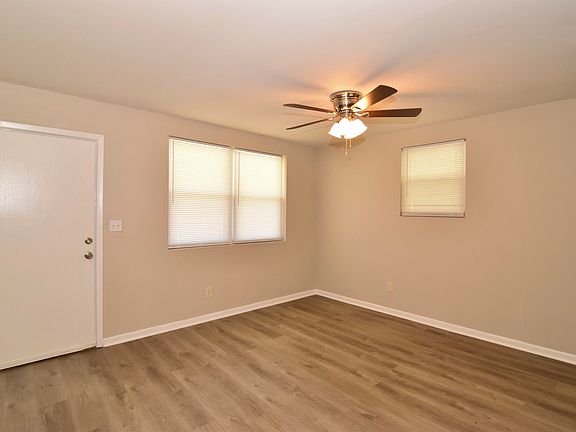 3rd image of 3138 Bellemeade Drive