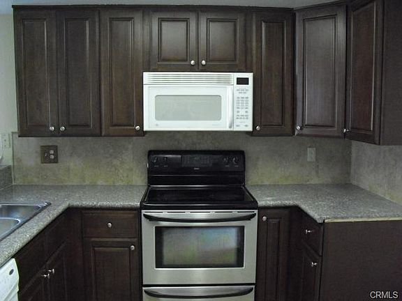 5th image of 1024 S Palmetto Ave