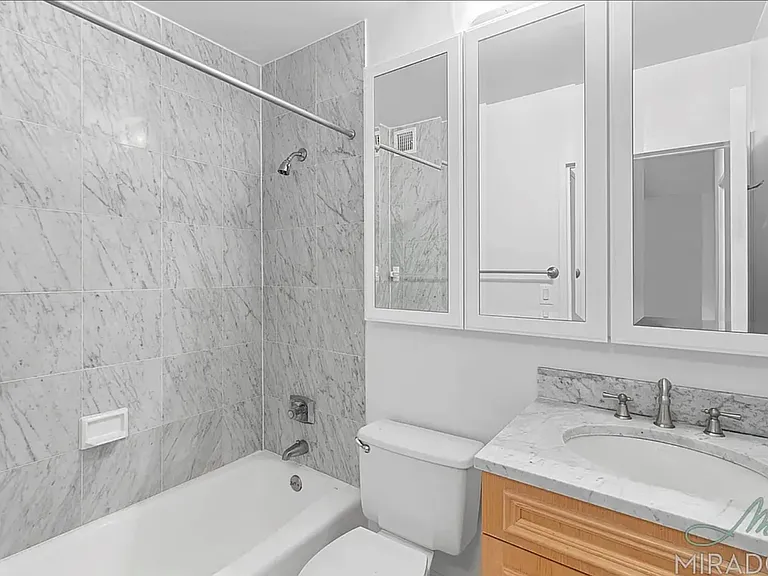 145 W 67th St #25F — Photo 7