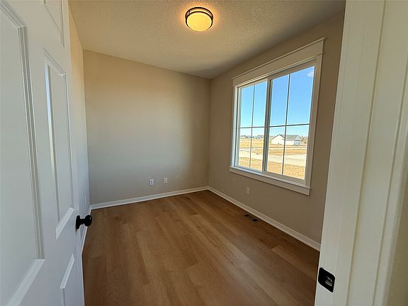 2nd image of 1611 Stuart Rd