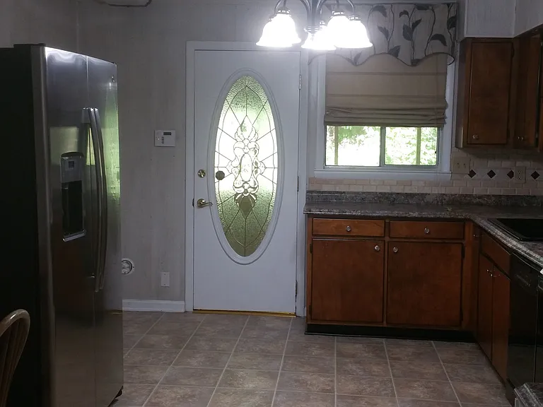 7700 Noah Reid Rd #A — Photo 2