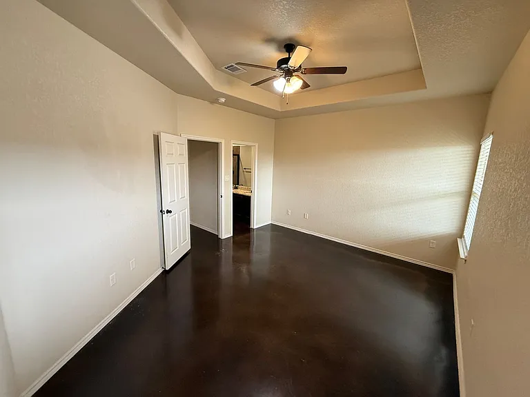 108 Stacy Ln — Photo 8