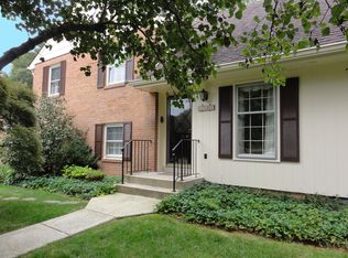 8425 Riverside Rd, Alexandria, VA 22308