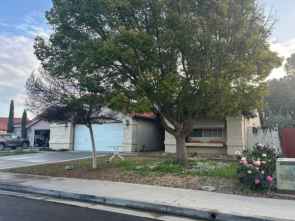 2nd image of 1336 Limonite St