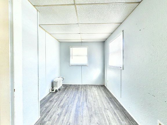 3rd image of 288 W Lawrence St