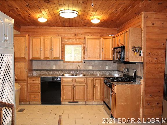 3rd image of 112 Catamaran Dr