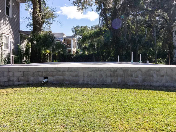 132 E 6TH Street, Jacksonville, FL 32206