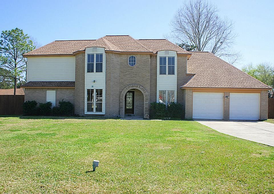 1st image of 805 Briarmeadow Ave