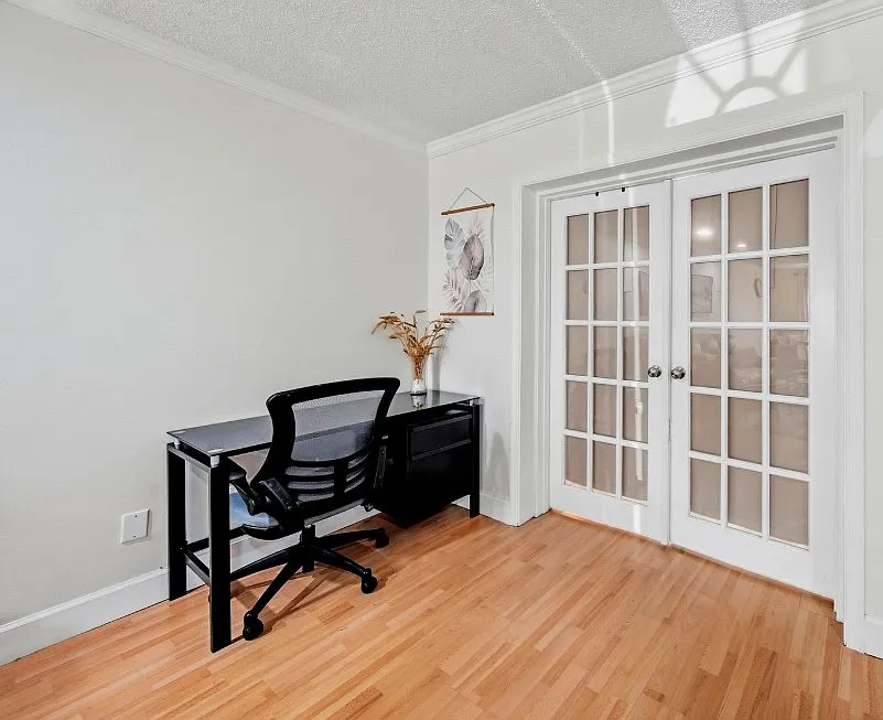 601 S Matanzas Ave — Photo 4