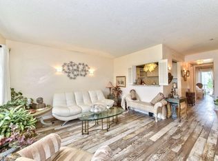 59 Bedford Ct #C, West Palm Beach, FL 33411