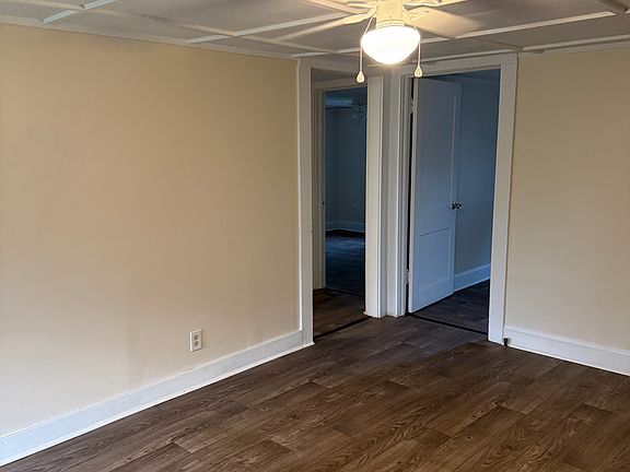 5th image of 205 South St