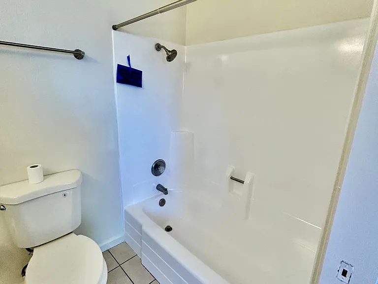 8815 Mira Mesa Blvd #6 — Photo 6