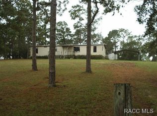4982 W Woodlawn St, Dunnellon, FL 34433