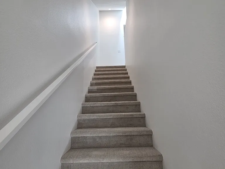 121 Placemark — Photo 16