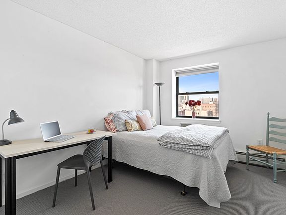 5th image of 130 Lenox Ave #913