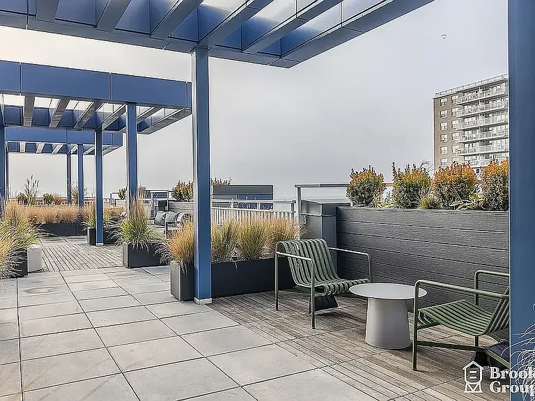 101-19 Rockaway Beach Blvd #3L — Photo 16