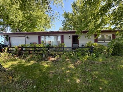 11141 E Fisher Rd, Rochelle, IL, 61068