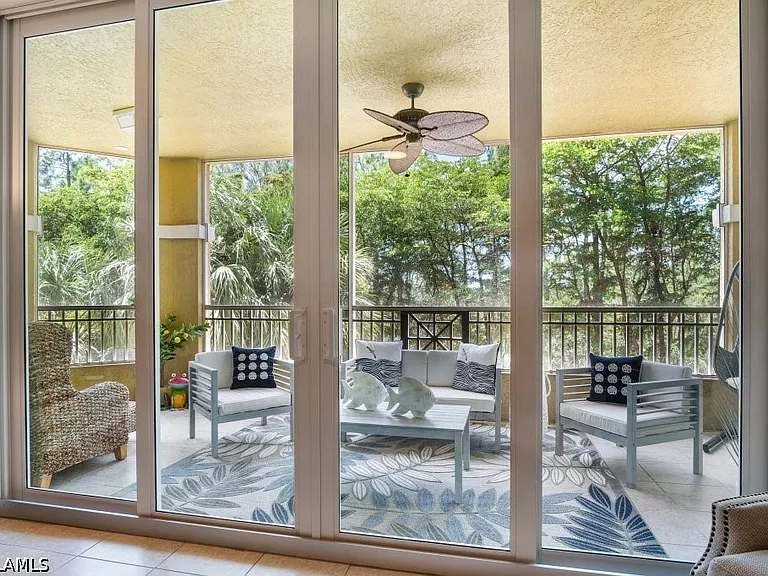 2728 Tiburon Blvd E #A-203 — Photo 10