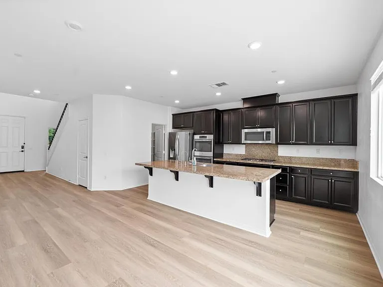 31624 Chamise Ln — Photo 8