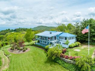 947 Windswept Ridge Rd, Canton, NC 28716