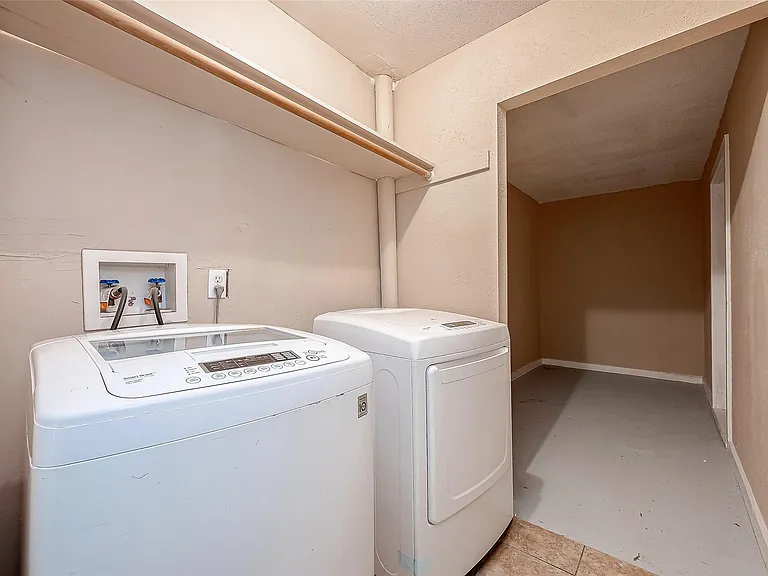5023 Whispering Falls Dr — Photo 18