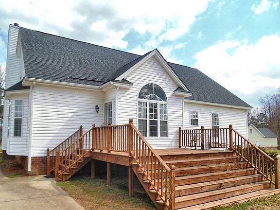 2nd image of 402 Ash Lily Ct