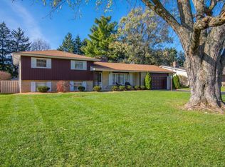 4125 Winfield Rd, Columbus, OH 43220