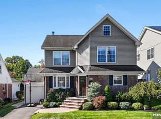 175 Monroe Ave, River Edge, NJ 07661