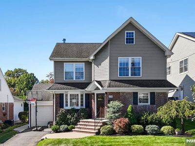 175 Monroe Ave, River Edge, NJ, 07661