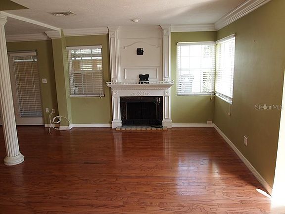 5th image of 1112 Poinsettia Ave