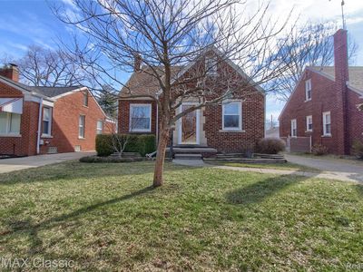 22852 Oakwood Ave, Eastpointe, MI, 48021