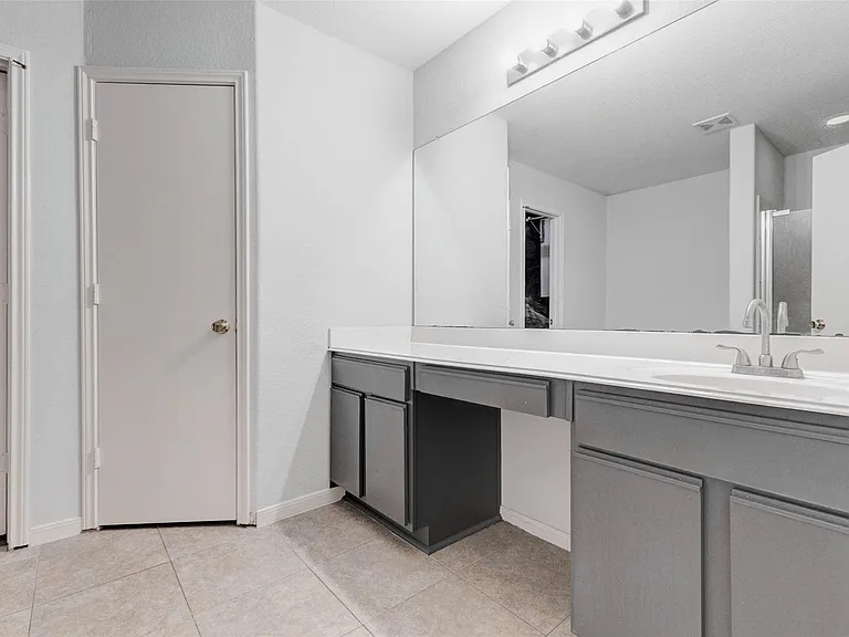10627 Ince Ln — Photo 19