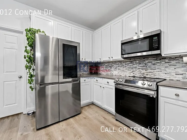 1012 Concan Dr — Photo 11