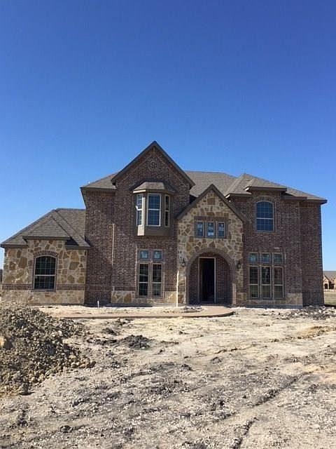 1st image of 1211 Artesia Ln