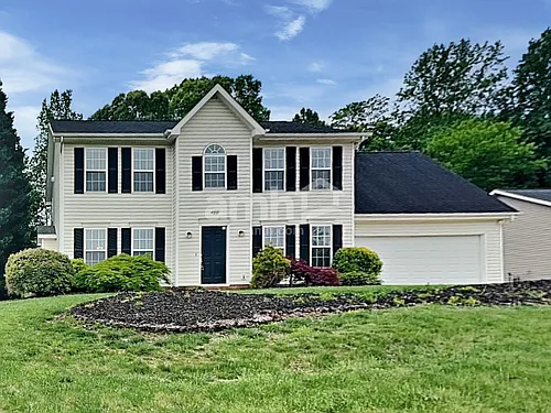 400 Wyndham Ave Photo 1