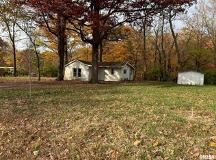 200 & 204 W Forest Ave, East Peoria, IL 61611