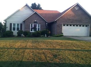 1711 Indian Springs Dr NW, Conover, NC 28613