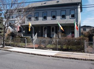 17 Flint St, Somerville, MA 02145