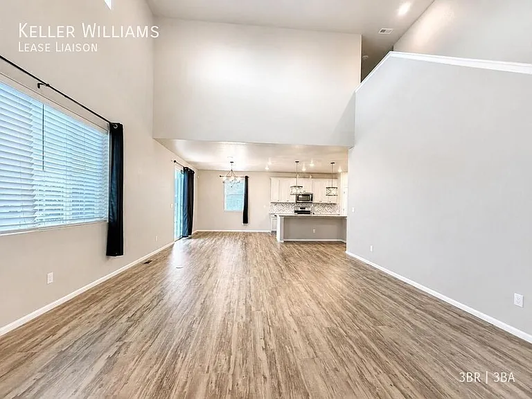 915 Alpine Avenue St — Photo 8