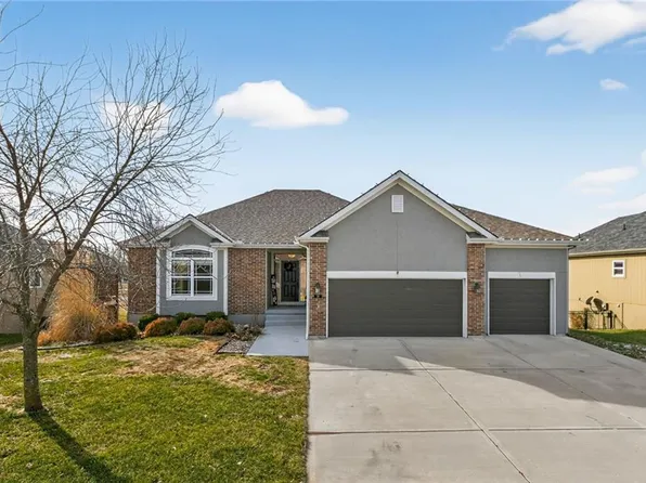 217 Old Trail Run, Kearney, MO 64060