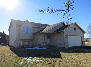 14232 Hillside Ln SE, Becker, MN 55308