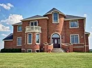 43W835 N Sunset Views Dr, Saint Charles, IL 60175