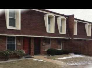 4376 Forest De Ville Dr, Saint Louis, MO 63129