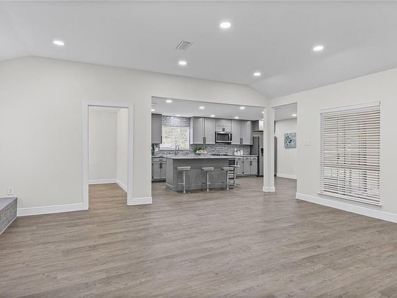 5th image of 6436 Southampton Way