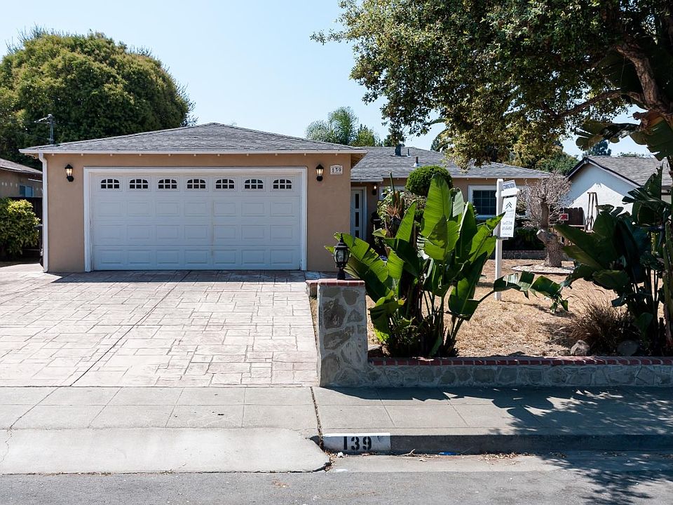 1st image of 139 Teddy Dr