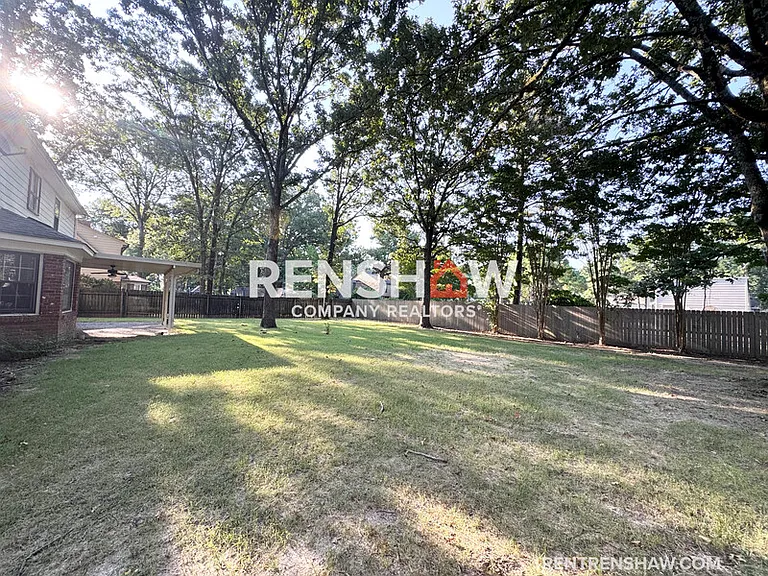 8177 Kimbrook Dr — Photo 23