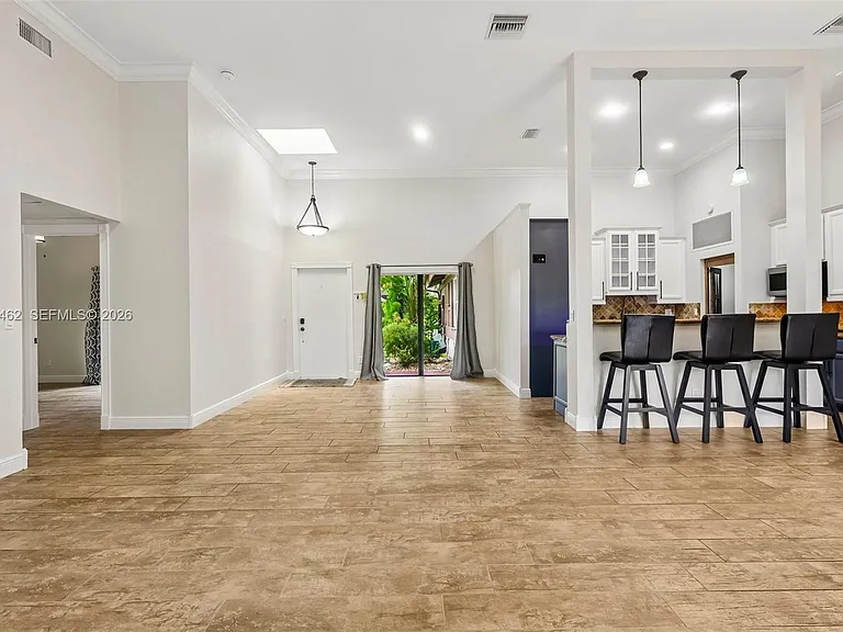 2731 S Parkview Dr — Photo 11