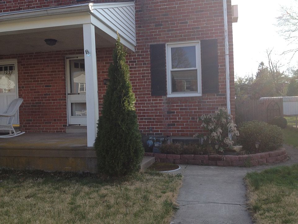 1034 Poplar Street