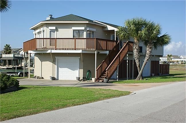 1st image of 1702 W Castaway St